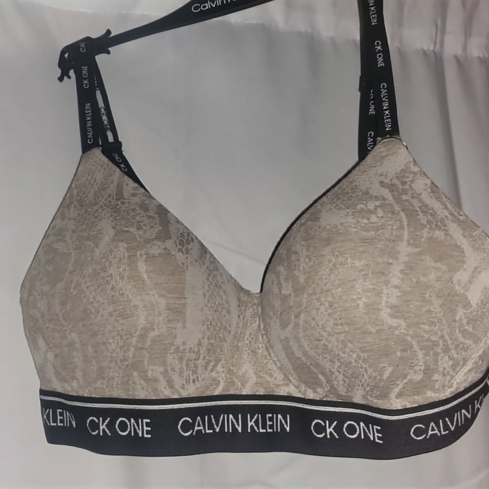 Ladies Calvin Klein sports bra